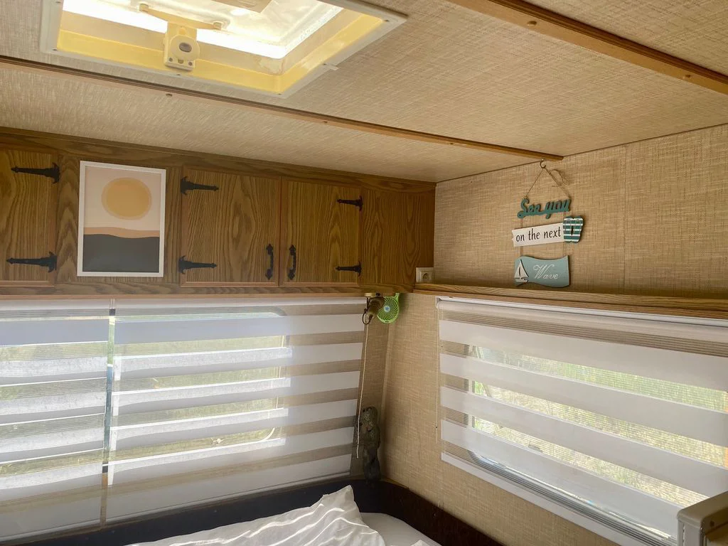 Каравана - Meadow Camp 3 (Party) – Beachfront Sea View